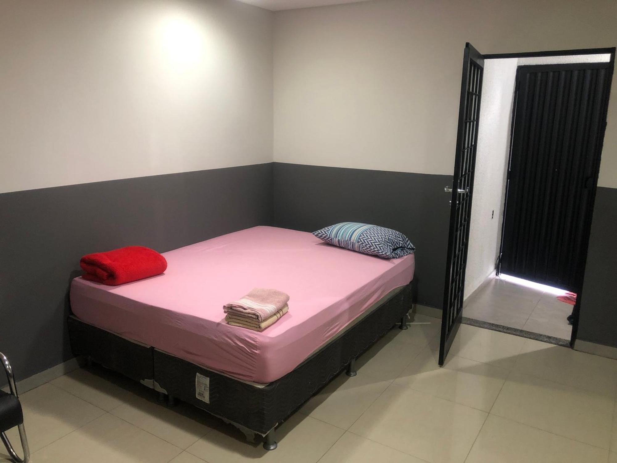 Suites Saraiva Uberlândia エクステリア 写真