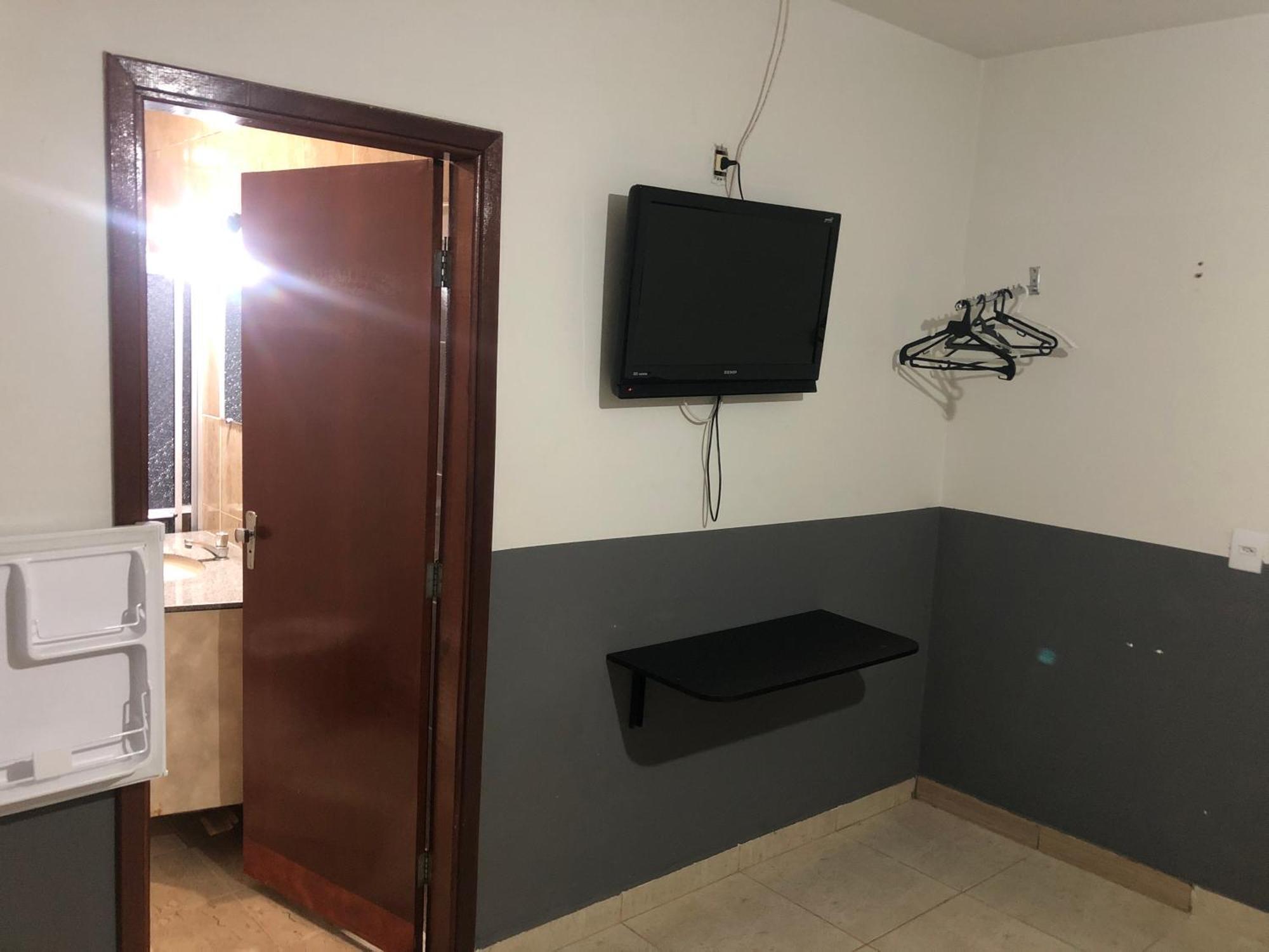 Suites Saraiva Uberlândia エクステリア 写真
